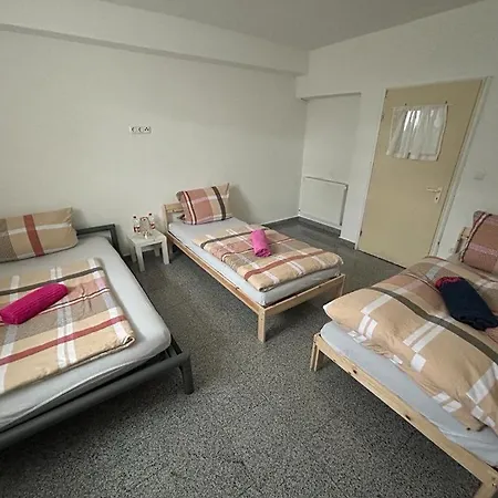 Boardinghouse/buch Guest house *